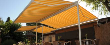 Bauelemente Sonnenschutzanlagen Markisen Jalousien Plissees Sonnenschirme Sonnensegel Überdachungen Beschattungen Schirme